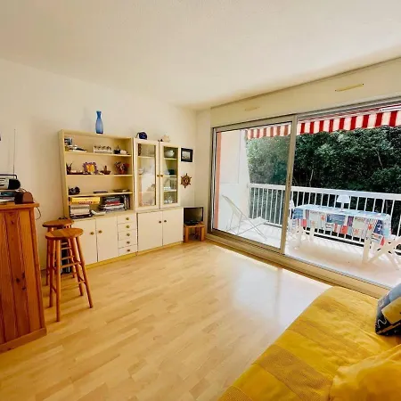 Apartamento à Arcachon, Proche Centre, Balcon Ensoleillé, Parking, à 600m De La - Fr-1-433-98