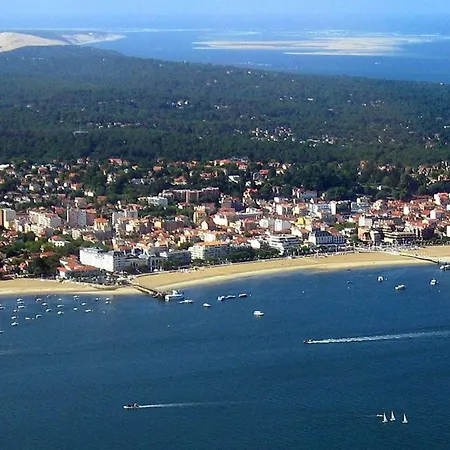 Apartamento à Arcachon, Proche Centre, Balcon Ensoleillé, Parking, à 600m De La - Fr-1-433-98